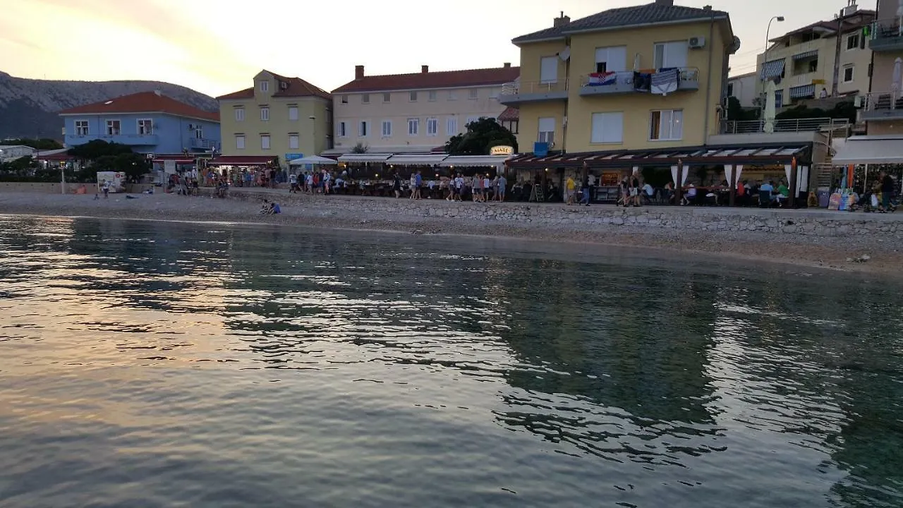 Apartments Krstulja Baška