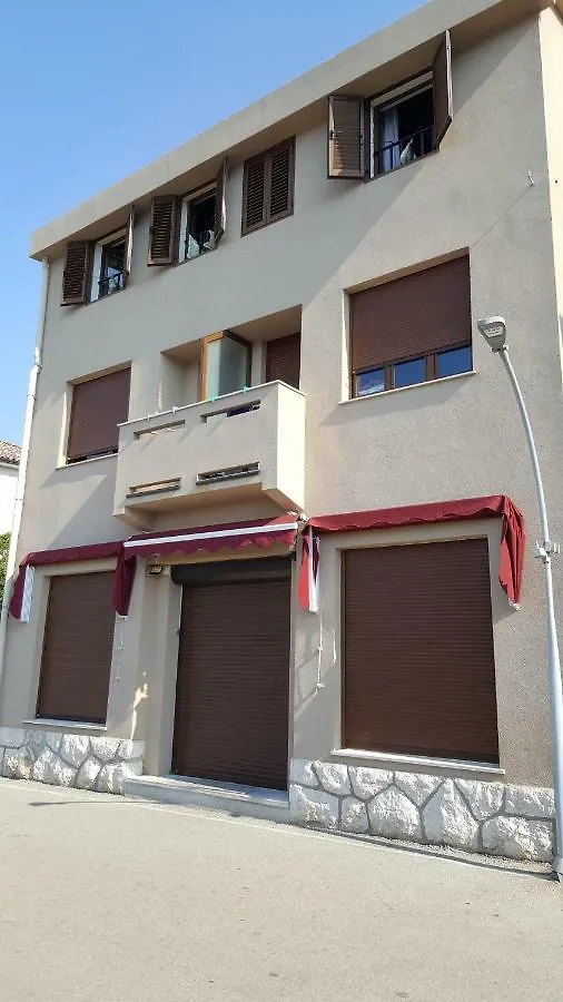 Apartments Krstulja Baška
